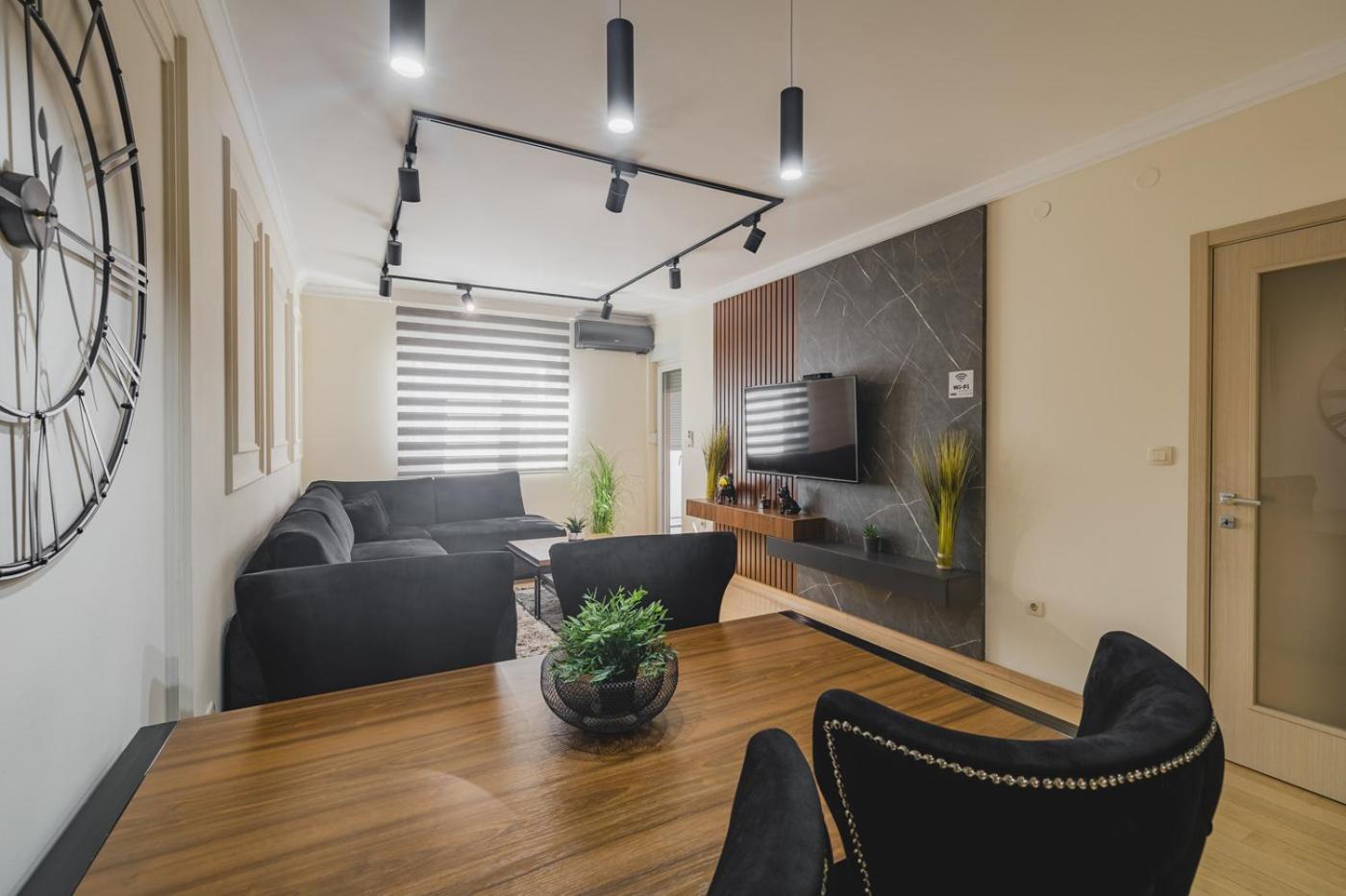 Harmony Apartments Podgorica Luaran gambar